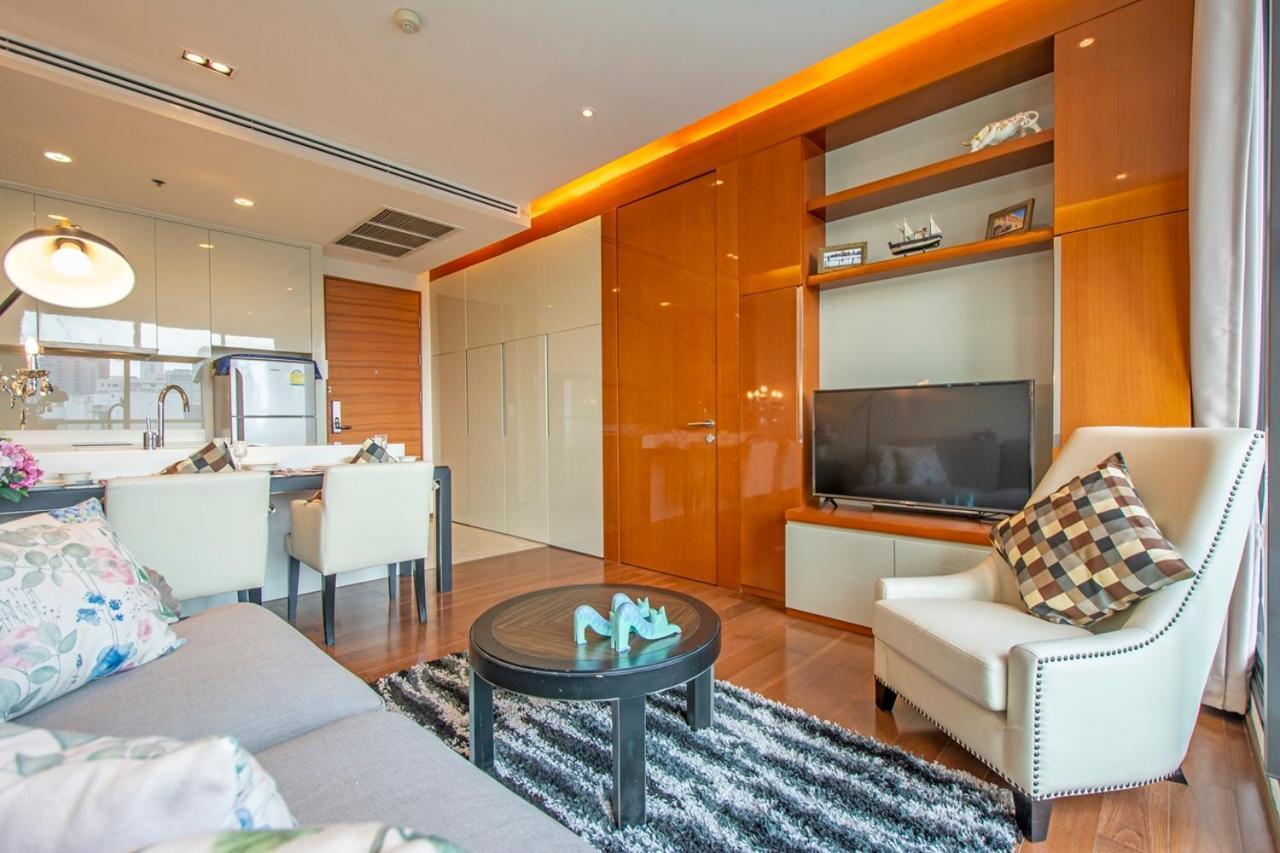 בנגקוק Luxury 1Bed 1Bath 300M Bts Phrom Phong, Emporium Emsphere Emquartier מראה חיצוני תמונה
