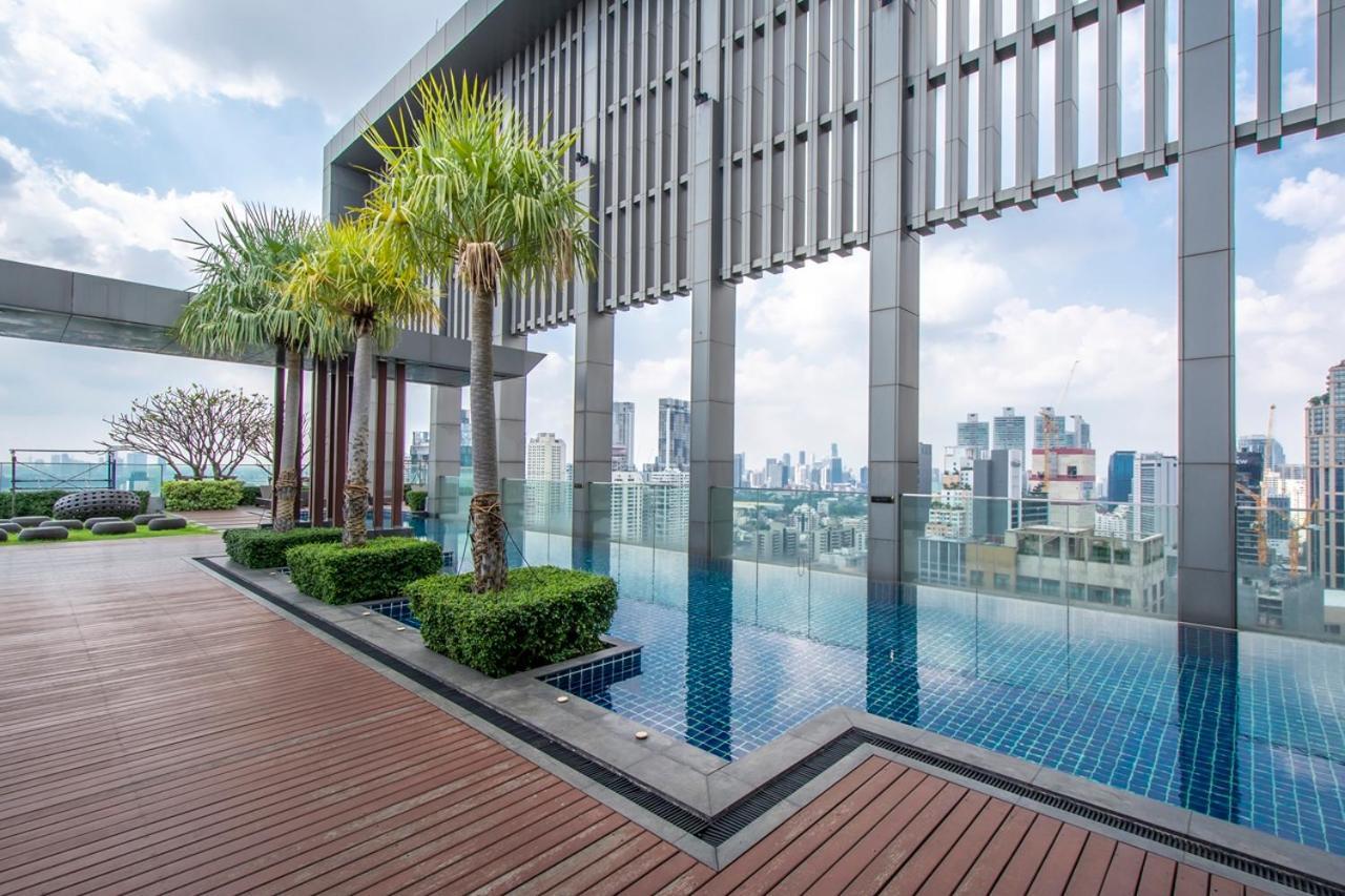 בנגקוק Luxury 1Bed 1Bath 300M Bts Phrom Phong, Emporium Emsphere Emquartier מראה חיצוני תמונה